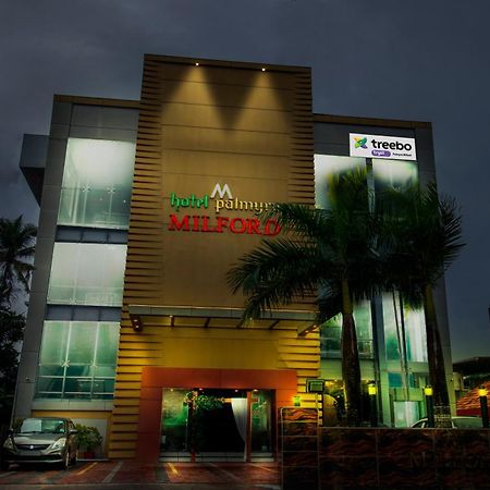Treebo Premium Palmyra Milford, 2 Km From Alleppey Beach Alappuzha Buitenkant foto